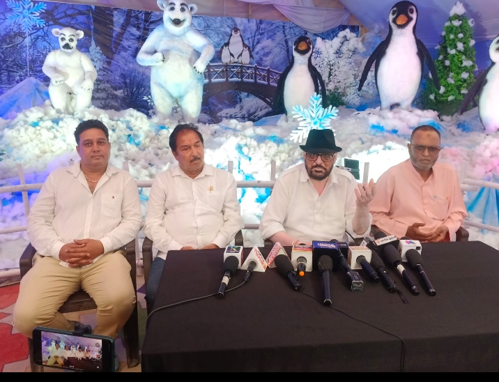 चंडीगढ़ समर कार्निवल मे स्नो वर्ल्ड ने मचाई धूम-लेह लद्दाख थीम पर किया ठंडा बर्फीला एरिया तैयार