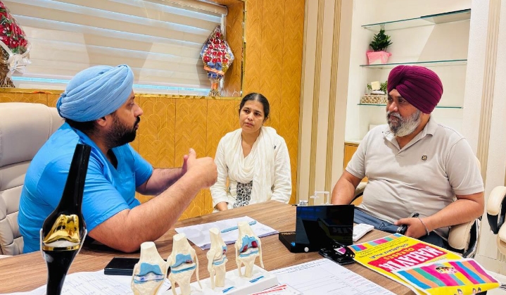 पार्क ग्रुप ऑफ हॉस्पिटल्स के कृष्णा सुपर स्पेशलिटी हॉस्पिटल में ऑर्थो, बेरिएट्रिक सर्जरी कैंप में 200+ मरीजों की जांच की गई